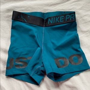 Nike Pro Spandex